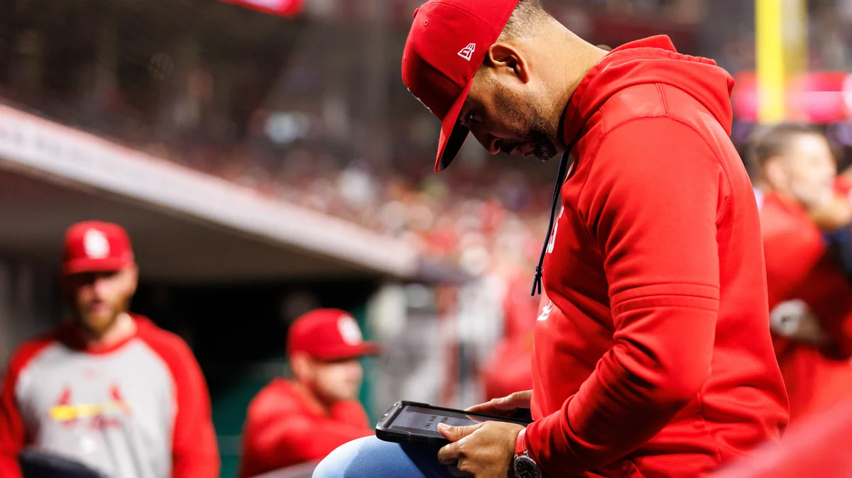 MLB, maç içi AI stratejileri için dugout iPad kullanımını yasakladı