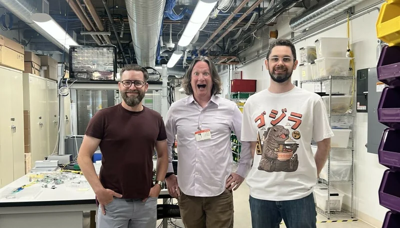 AWS VP of Global Engineering Matt Rehder (l), Duckbill Chief Economist Corey Quinn (m), and Sr. Principal Network Development Engineer Stephen Callaghan (r).