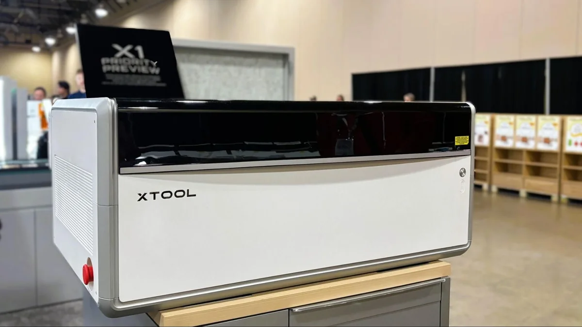 xTool X1 tanıtıldı: modüler çift başlı flying-galvo lazer xTool X1 tanıtıldı: modüler çift başlı flying-galvo lazer